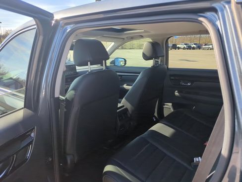 Used 2025 Honda CR-V EX-L image 14