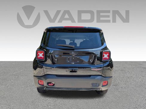 Used 2023 Jeep Renegade Trailhawk w/ Trailhawk Elite Group AWD/4WD image 24