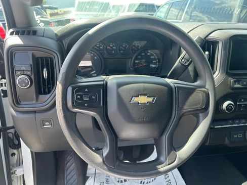 Used 2022 Chevrolet Silverado 1500 Custom RWD image 19