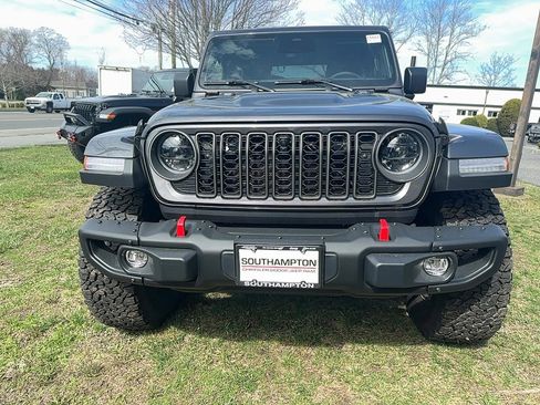 New 2025 Jeep Wrangler Rubicon AWD/4WD image 4