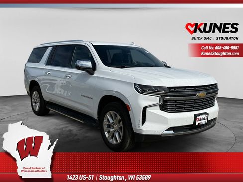 Used 2022 Chevrolet Suburban Premier AWD/4WD image 1