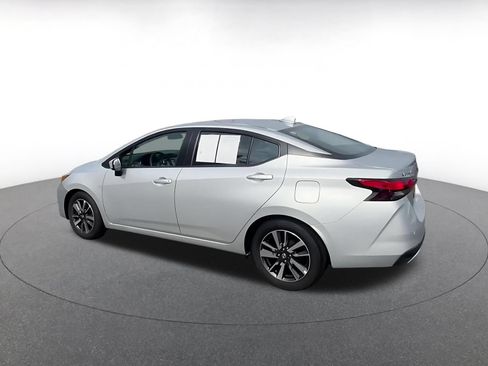 Used 2025 Nissan Versa SV FWD image 10