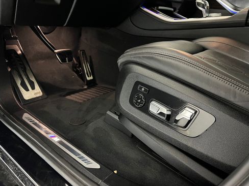 Used 2023 BMW X5 sDrive40i w/ Executive Package image 13