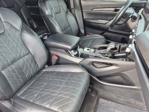 Used 2023 Kia Telluride SX Prestige X-Line AWD/4WD image 17