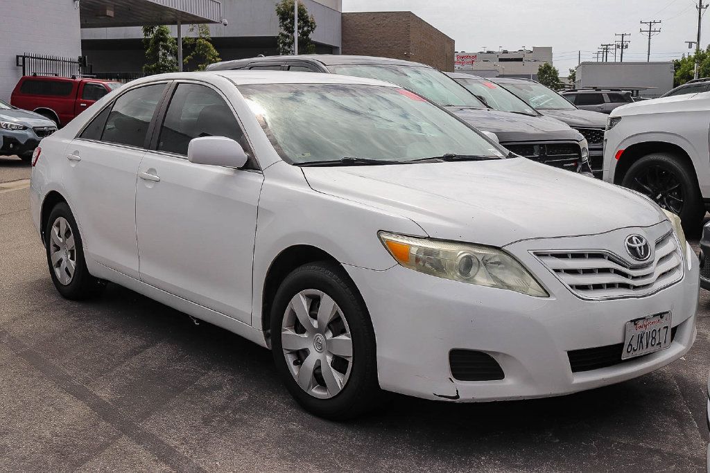 Used 2010 Toyota Camry FWD image 2