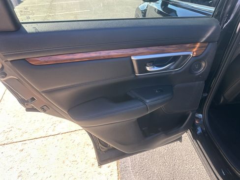 Used 2022 Honda CR-V Touring image 25