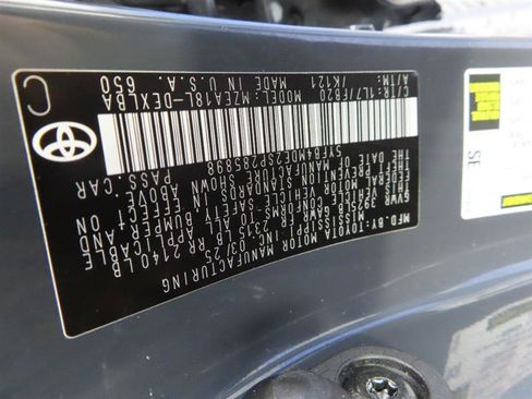 Used 2025 Toyota Corolla LE FWD image 31