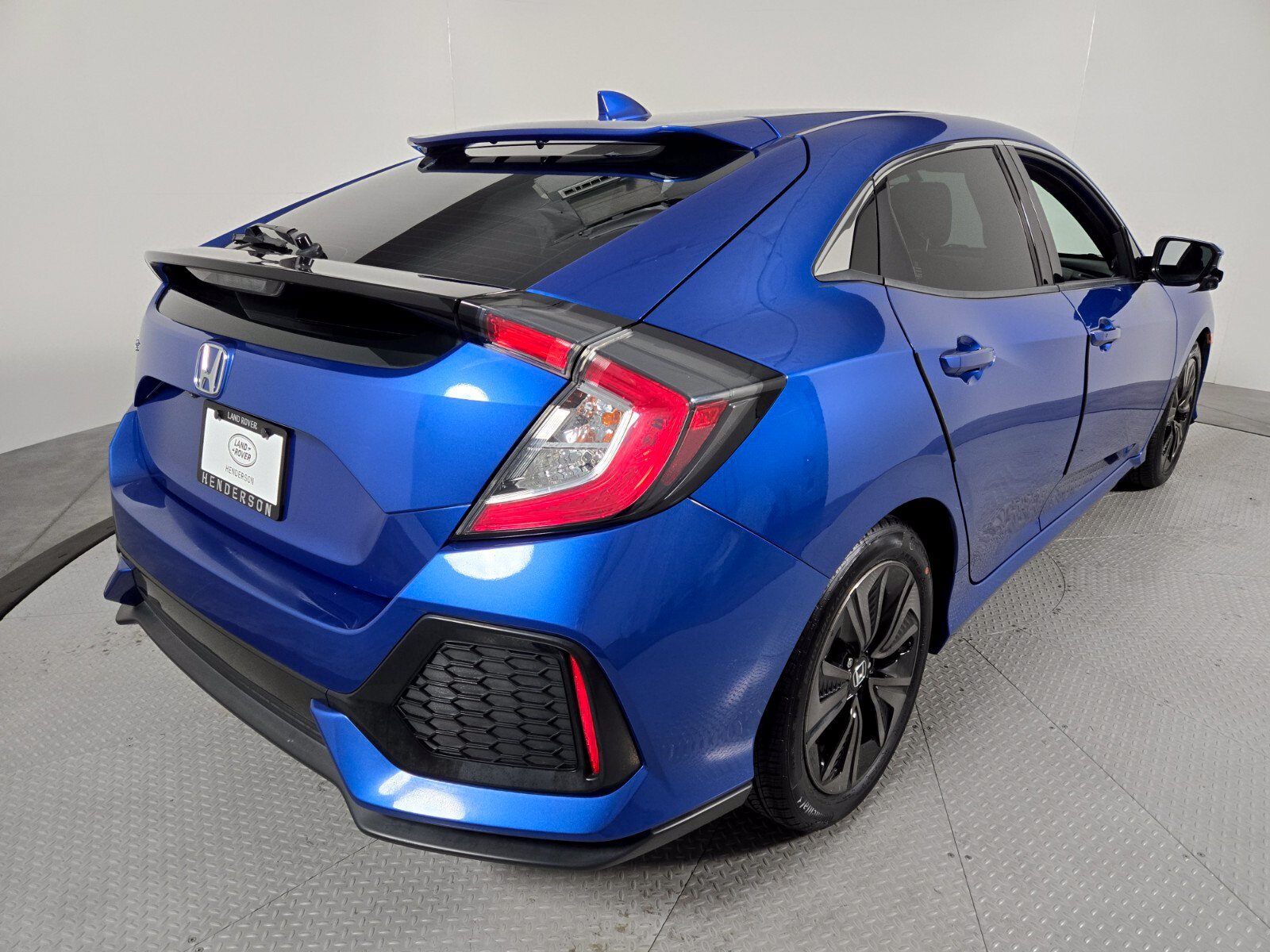 Used 2018 Honda Civic EX image 5