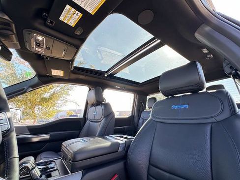 New 2025 Ford F150 Platinum w/ Equipment Group 702A High image 34