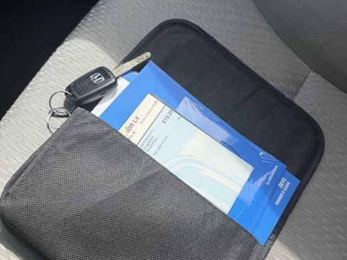 Used 2015 Honda Civic LX image 19