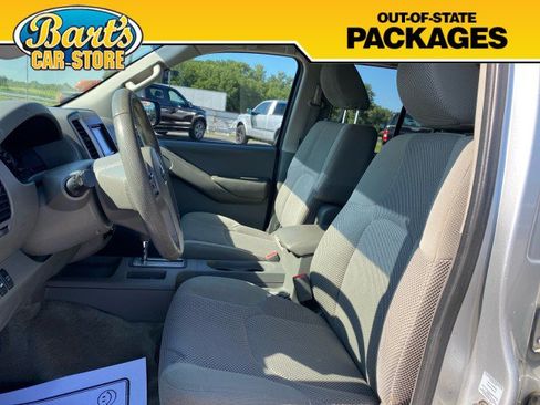 Used 2013 Nissan Frontier SV w/ SV Value Truck Pkg AWD/4WD image 23