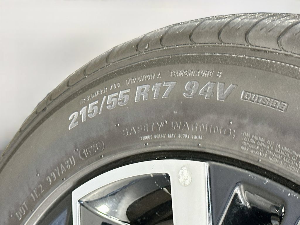 Used 2025 Hyundai Sonata SEL FWD image 30