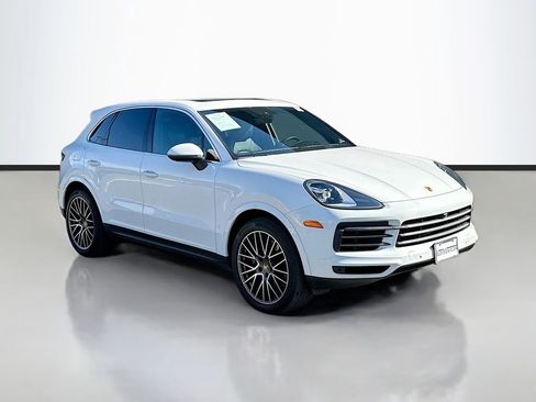 Used 2022 Porsche Cayenne AWD/4WD image 7