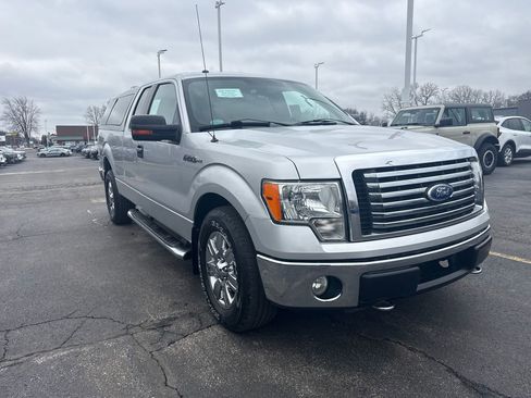 Used 2010 Ford F150 XLT image 4