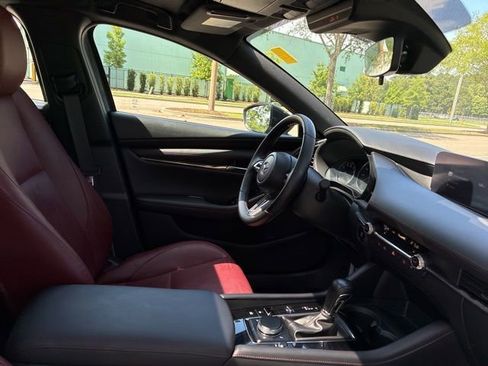 Used 2022 MAZDA MAZDA3 s FWD image 23