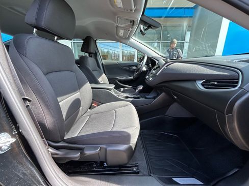 Used 2021 Chevrolet Malibu RS image 13