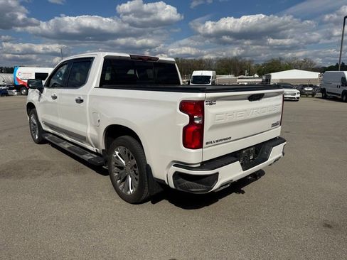 Used 2023 Chevrolet Silverado 1500 High Country w/ Technology Package AWD/4WD image 5