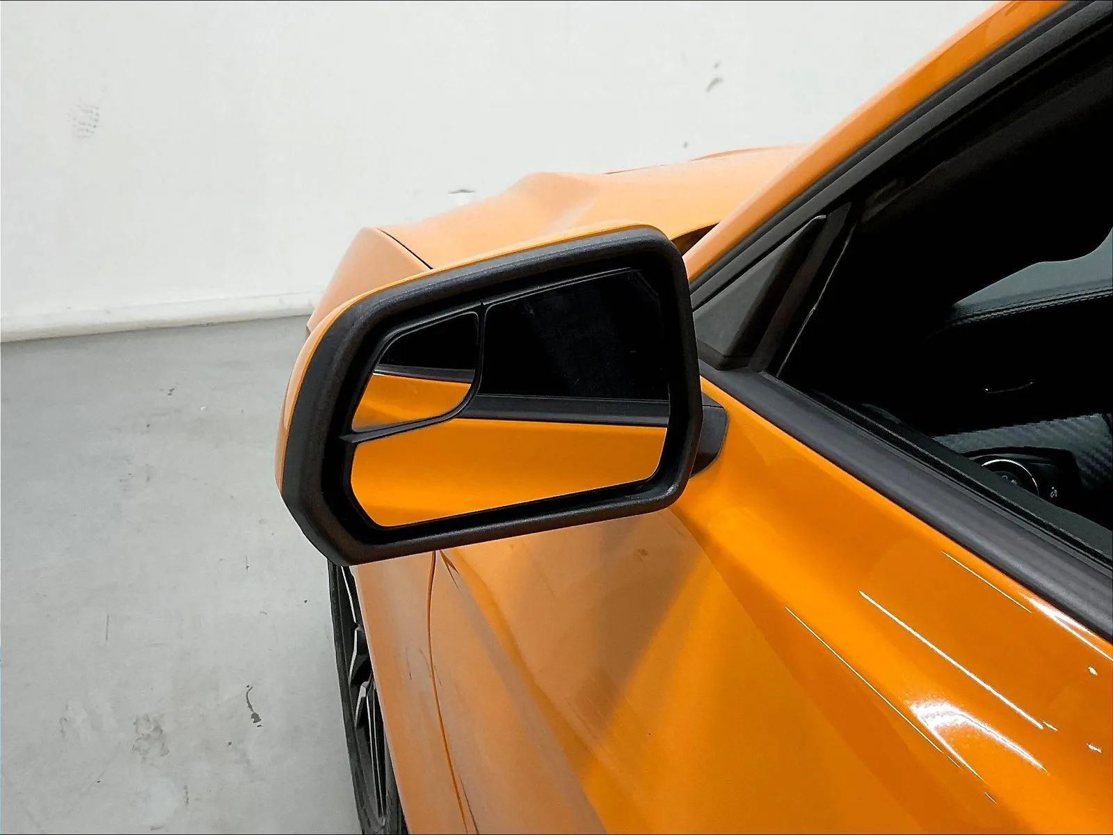 Used 2018 Ford Mustang Coupe RWD image 39