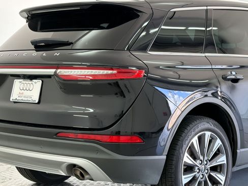 Used 2020 Lincoln Corsair Reserve w/ Elements Package FWD image 26