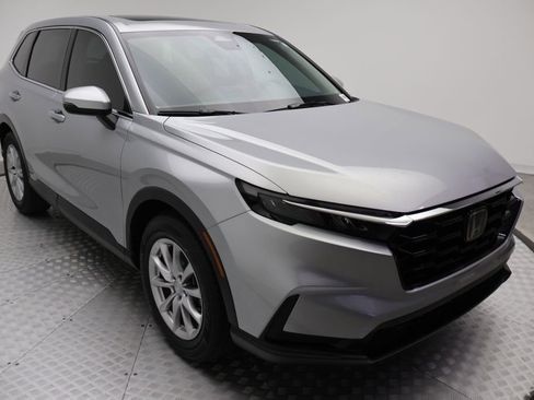 Used 2026 Honda CR-V EX image 6