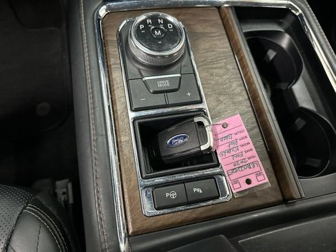 Used 2020 Ford Expedition Platinum RWD image 43