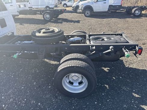 New 2024 RAM 3500 Tradesman image 6