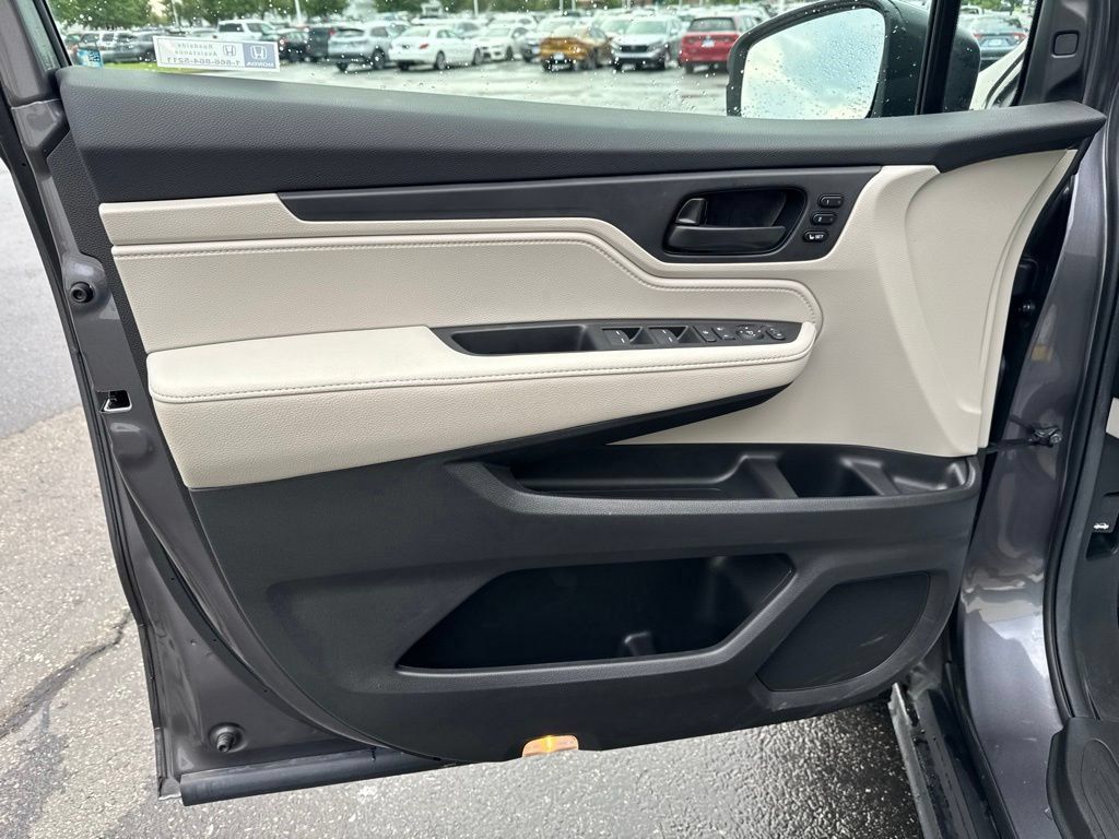 Certified 2026 Honda Odyssey EX-L image 31