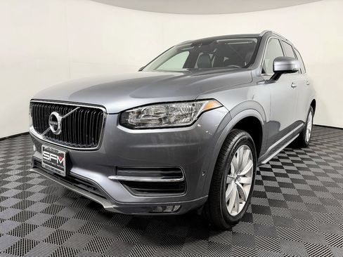 Used 2016 Volvo XC90 T6 Momentum w/ Vision Package AWD/4WD image 3