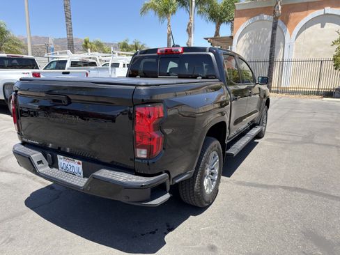 Used 2026 Chevrolet Colorado LT RWD image 8