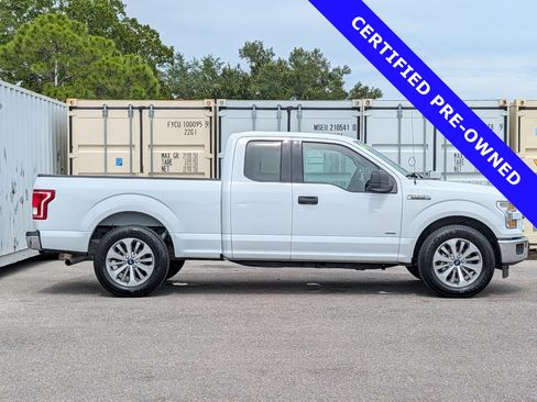 Certified 2017 Ford F150 XLT RWD image 3