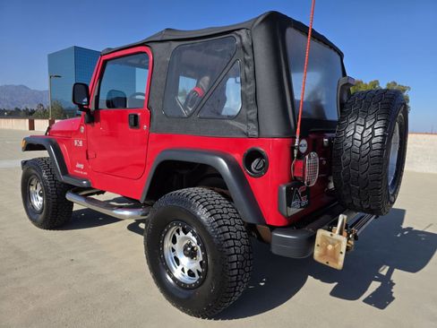 Used 2005 Jeep Wrangler X w/ Tire & Wheel Group (Ecco) AWD/4WD image 9
