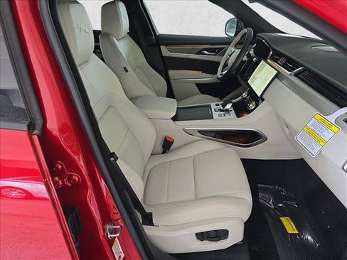 Used 2026 Jaguar F-PACE R-Dynamic S AWD/4WD image 7