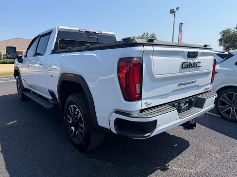 Used 2020 GMC Sierra 2500 AT4 w/ AT4 Premium Package AWD/4WD image 7