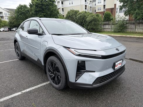 New 2026 Toyota C-HR AWD/4WD image 3