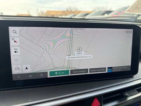 Used 2024 Kia Sorento S w/ Panoramic Sunroof Package image 3