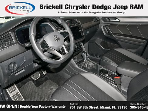 Used 2024 Volkswagen Tiguan SE R-Line FWD image 4