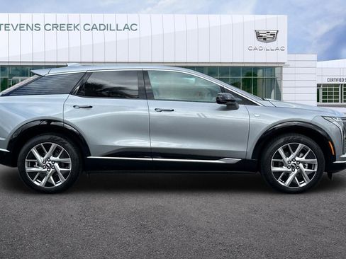 Certified 2025 Cadillac Optiq Luxury 1 image 2