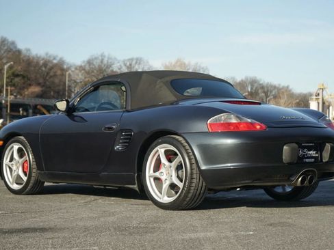 Used 2004 Porsche Boxster S image 7