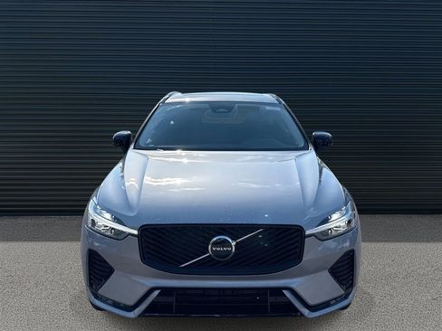 New 2026 Volvo XC60 B5 Plus w/ Climate Package image 2