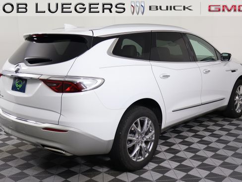 Certified 2024 Buick Enclave Premium FWD image 5