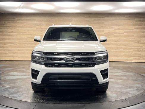 Used 2024 Ford Expedition Max Limited image 18