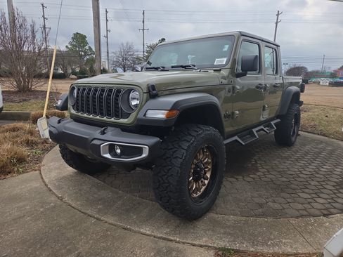 New 2026 Jeep Gladiator Sport image 1