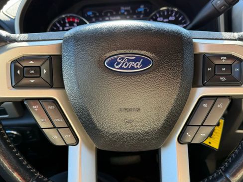 Used 2021 Ford F250 Lariat image 17