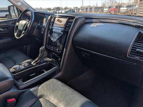 Used 2021 INFINITI QX80 Luxe image 14