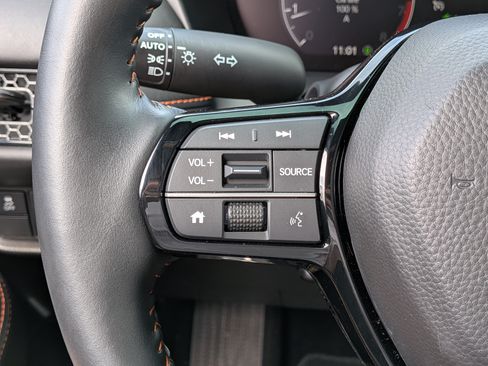 Used 2025 Honda HR-V Sport image 23