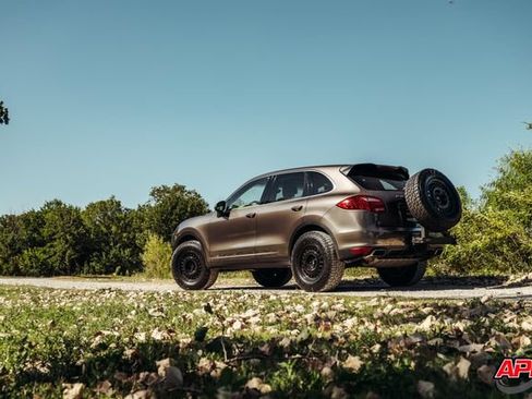 Used 2013 Porsche Cayenne AWD/4WD image 57