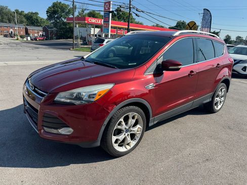 Used 2014 Ford Escape Titanium w/ Equipment Group 401A FWD image 4