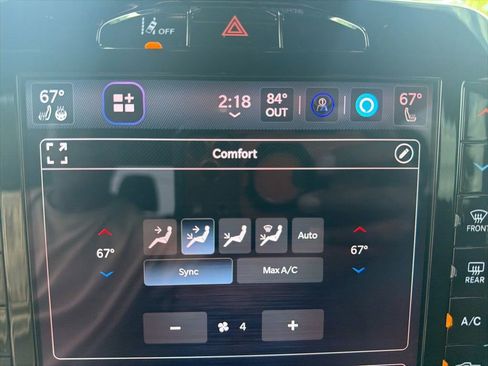 Used 2025 RAM 1500 Big Horn AWD/4WD image 27