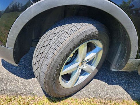 Used 2016 Ford Explorer XLT w/ Equipment Group 202A AWD/4WD image 9