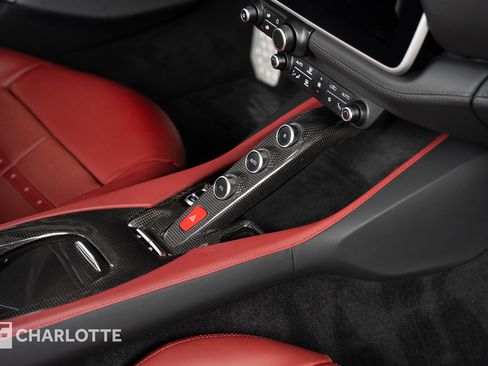 Used 2022 Ferrari Portofino M image 40